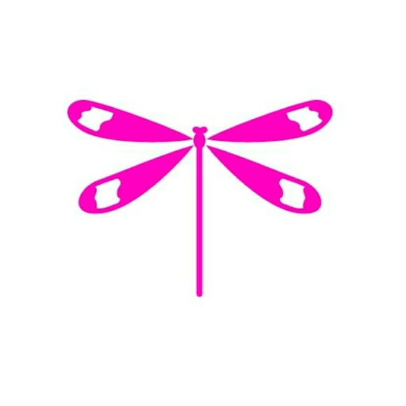 Meet your Posher, Stephanie - Picture 2 of 3